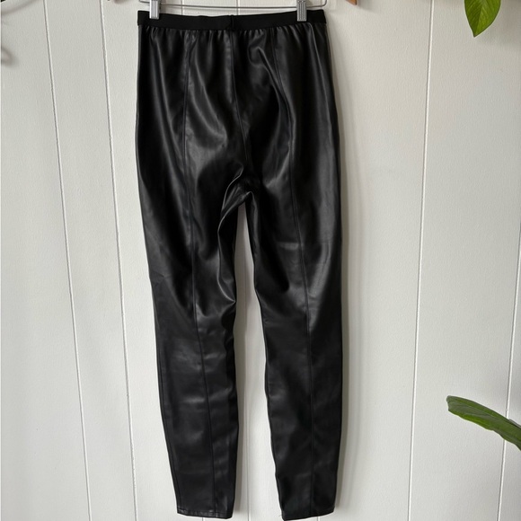 Blank NYC Black High-Waisted Leggings | Size 29 - Picture 3 of 5